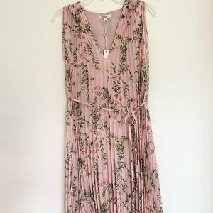 Max Studio Pleated Pink Floral Dress Size M